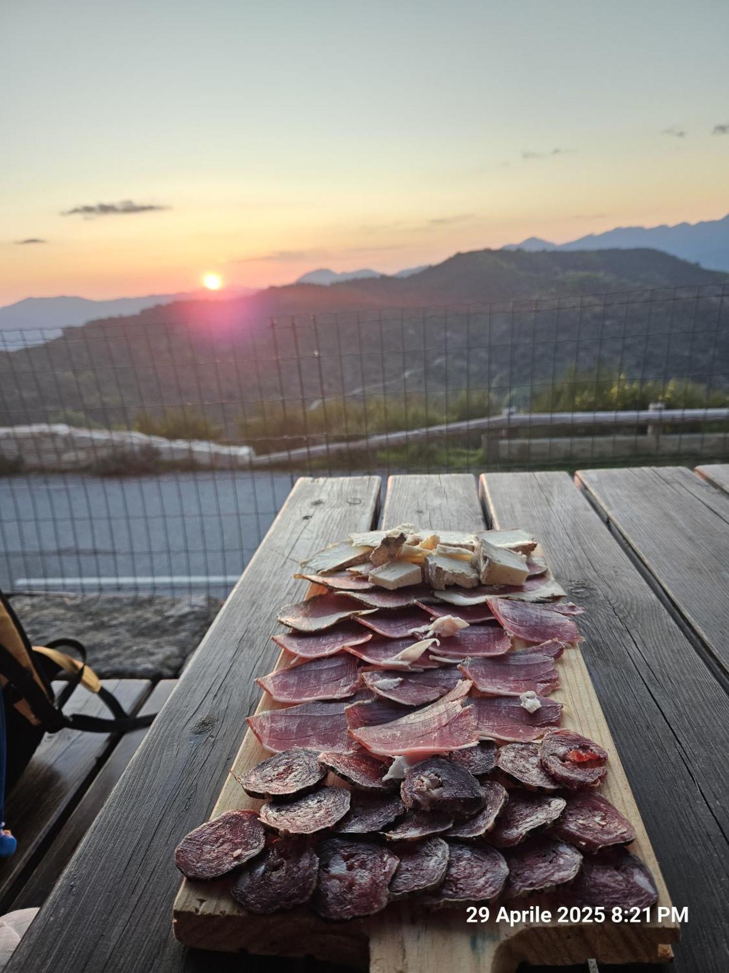 Ferme Auberge Du Col De La Vaccia Olivese エクステリア 写真